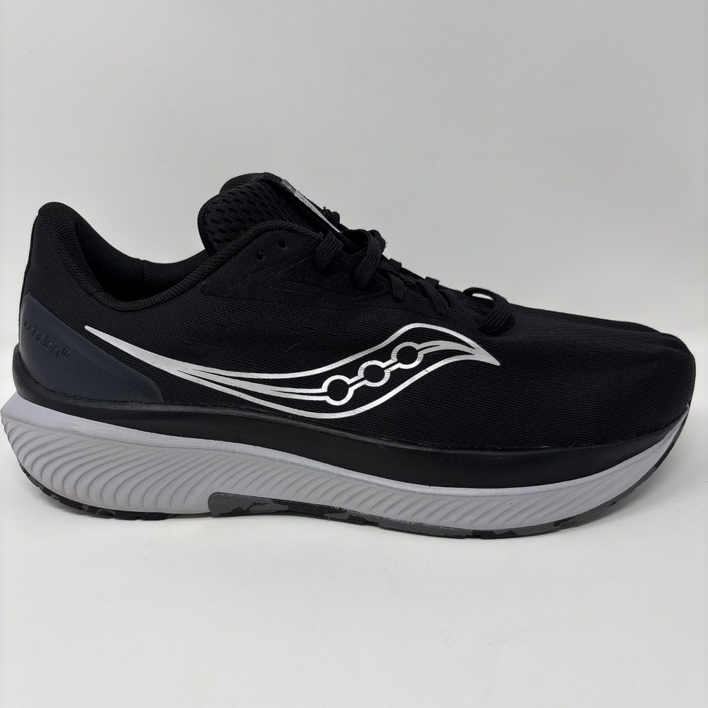 Saucony Echelon 9 Mens Size 10 Wide Black White Athletic Running Shoes